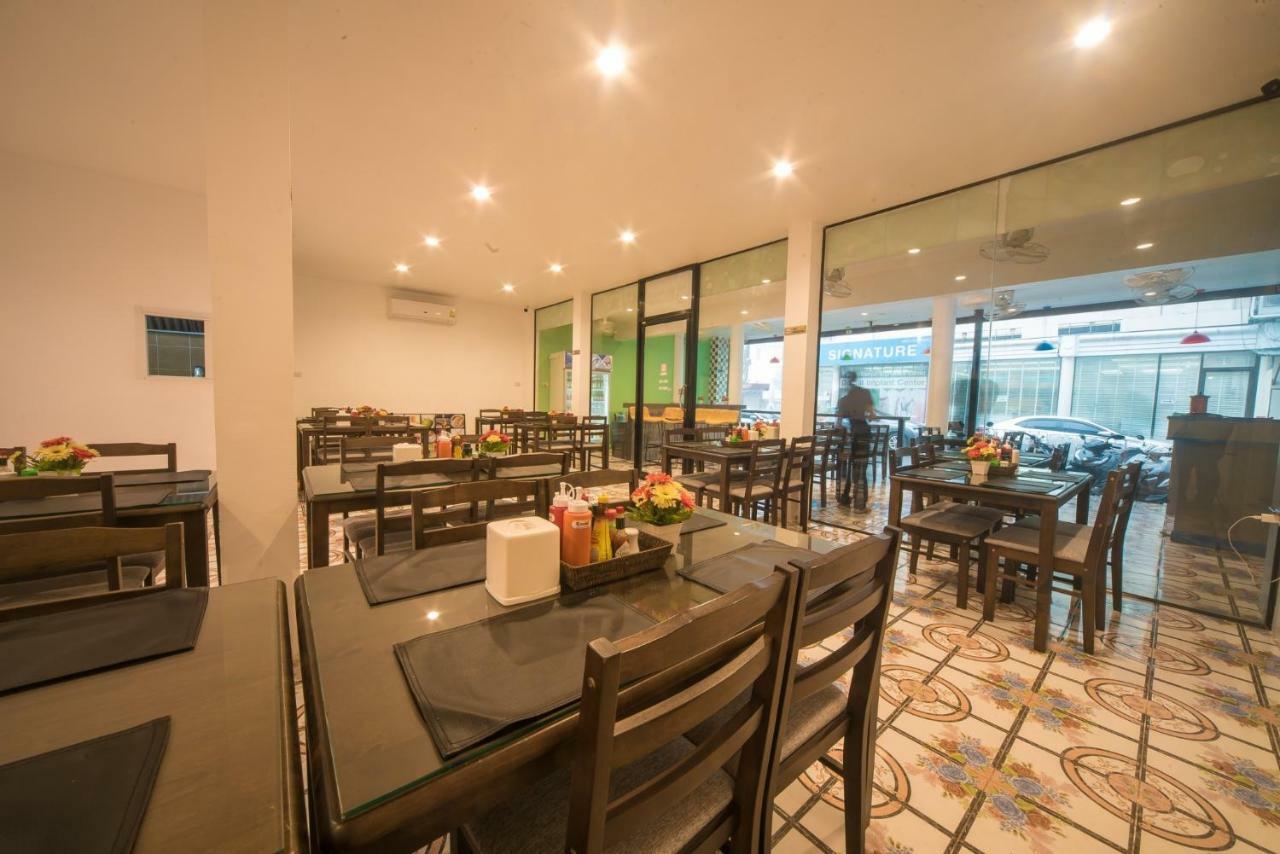 Panda Hostel Phuket (Adults Only) Patong Exteriér fotografie